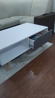 Konferenčný stolík - 4