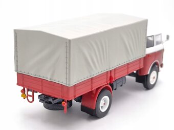 Škoda 706 RTK 1:43 - 4