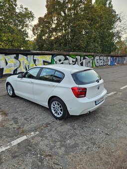 BMW 116i - 4