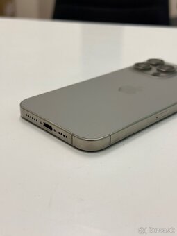 iPhone 15 Pro Max 256gb Natural Titanium - 4