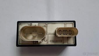Riadiaca jednotka elektrického ventilátora 1J0 919 506 K - 4