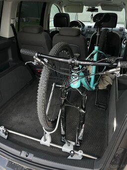 VW Touran - 4