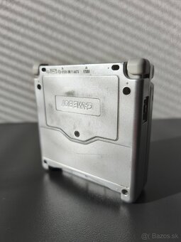 Nintendo Gameboy Advance SP - 4