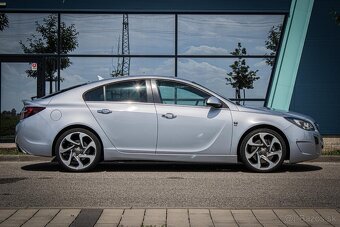 Opel Insignia 2.0 Turbo 250k ECOTEC Sport 4x4 AT6 - 4