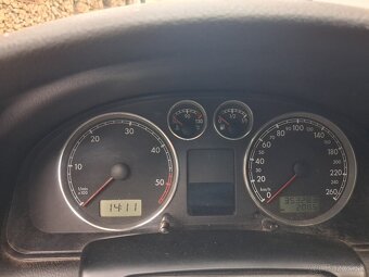 Volkswagen - 4