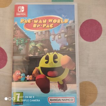 KONZOLA Nintendo Switch LITE Grey + Super Mario hry, Pac-Man - 4