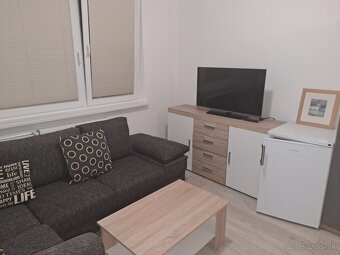 PRENÁJOM Garsónka Trenč.Teplice - Partizánska - 4