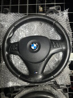 BMW E90 E91 E92 E93 M paket a šport volanty - 4