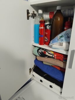 Skrinka nad práčku - 4