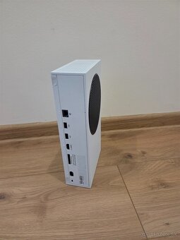 Xbox Series S 512 GB + 2 hry - 4