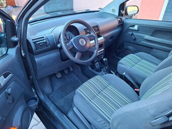 Volkswagen Fox 1.2 - 4