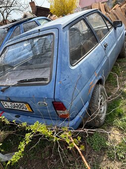 Ford fiesta mk2 - 4