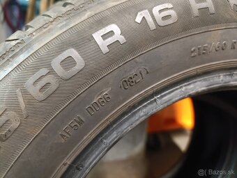 215/60 R16 Uniroyal - 4