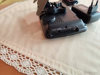 Predám mini TV na 12V alebo 220v - 4