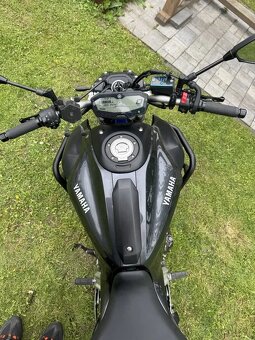 Yamaha MT 07 - 4