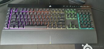 Predám hernú klávesnicu Corsair K55 PRO RGB - US - 4