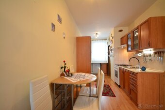 Na predaj 3 - izbový byt Poprad, ulica Moyzesova s balkónom - 4