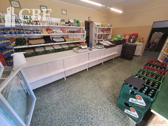 Na predaj nebytový priestor / obchod v centre obce Plešivec - 4