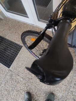 Crosovy Elektrobicykel GENESIS - 4