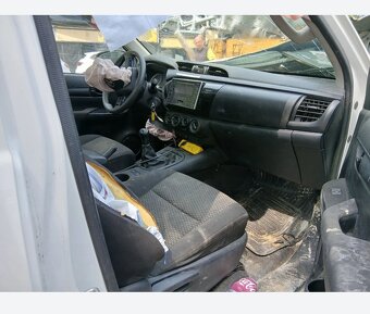 Toyota hilux - 4