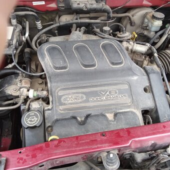 Ford maverick 3.0i automat 2004 - 4