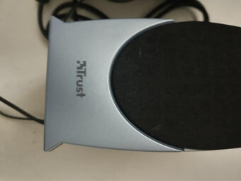 Reproduktory a slúchadlá - 4