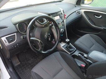 Hyundai i30 SW kombi - 4