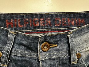 Pánske,kvalitné džínsy Tommy HILFIGER - veľkosť 33/32 - 4