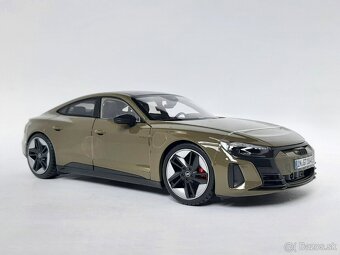 1:18 - Audi RS e-tron GT (2022) - Bburago - 1:18 - 4