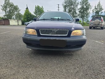 Volvo V40 1.8i Benzín + LPG (85kW - 116PS) - 4