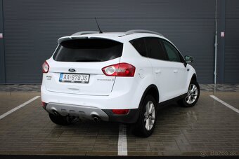 Ford Kuga 2.0 TDCi Duratorq Titanium AWD NELAKOVANÉ - 4