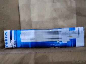 Predám žiarivky Philips PL-C 18W/840/4P - 4