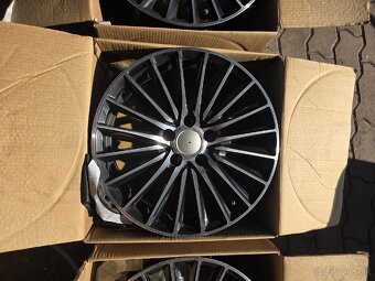 5x112 r17 škoda vw skoro nové - 4