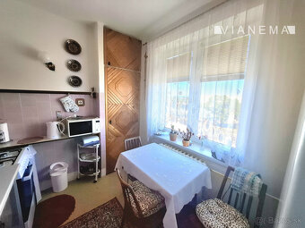 Na predaj 2-izbový byt s balkónom v Trebišove s garážou - 4