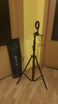 Predam softboxy, stativy, svetla, dazdniky, stojany atd. - 4