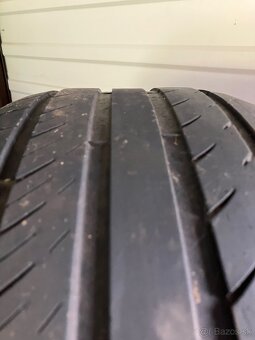 235/45 R17 Audi elektrony - 4