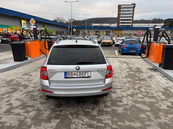 Škoda Octavia Combi 1.6 TDI - 4