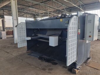 Hydraulické nožnice na plech - Metallkraft - 4