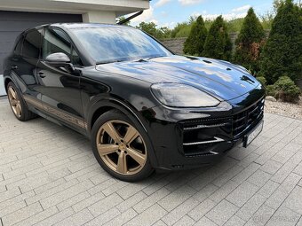 Porsche Cayenne E-Hybrid Sport Design - 4