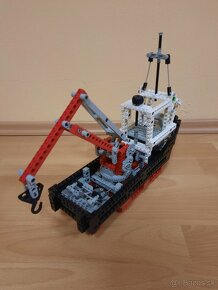 Lego Technic 8839 - Supply Ship - 4