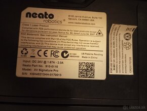 Robotický vysávač Neato XV Signature Pro - 4