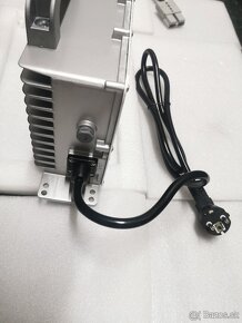 DC 48v 30A Li-Ion nabíjačka - 4