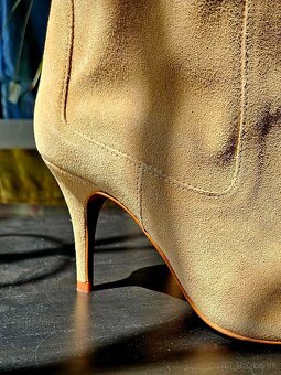 Zara - Camel ČLENKOVÉ ČIŽMY Z BRÚSENEJ KOŽE - 4