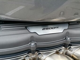 Triumph Rocket 3 GT - 4