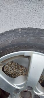 215/60/16 Subaru forester - 4