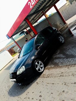 Wolkswagen Golf5 - 4