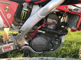 Honda CRF 250R - 4