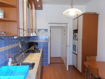 Prenájom veľký 2 izb. byt, Staré Mesto - 4