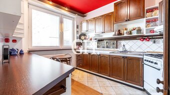 REZERVOVANÉ - VARŠAVSKÁ - Priestranný 3-izbový byt (82m²) - - 4