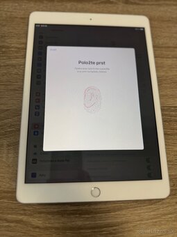 Apple iPad 8.Gen 32gb Wi-Fi Strieborný - 4